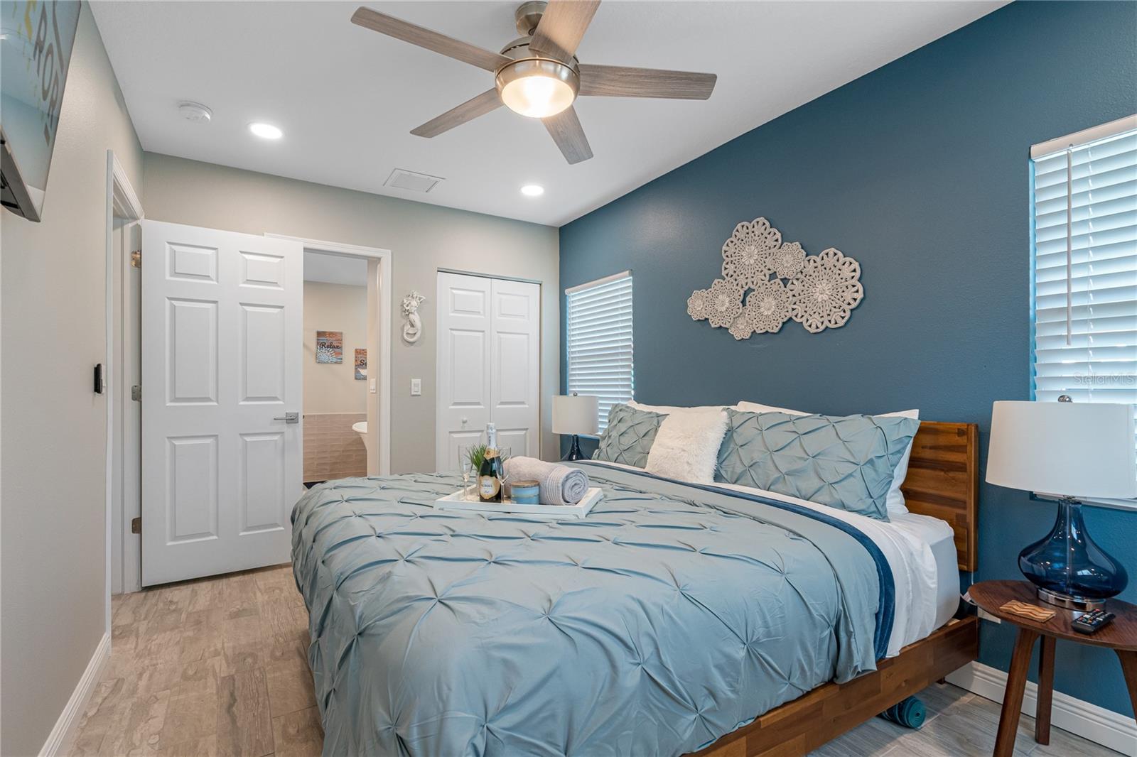 742 MAIN ST, DUNEDIN, FL, 34698