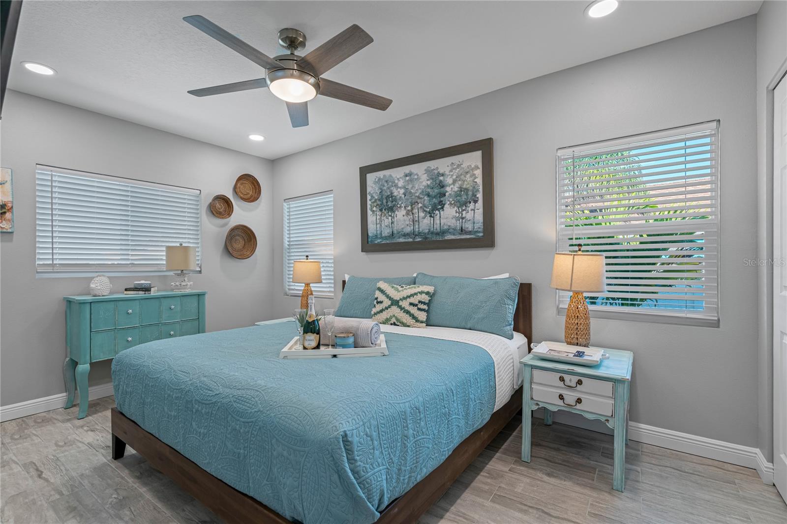 742 MAIN ST, DUNEDIN, FL, 34698