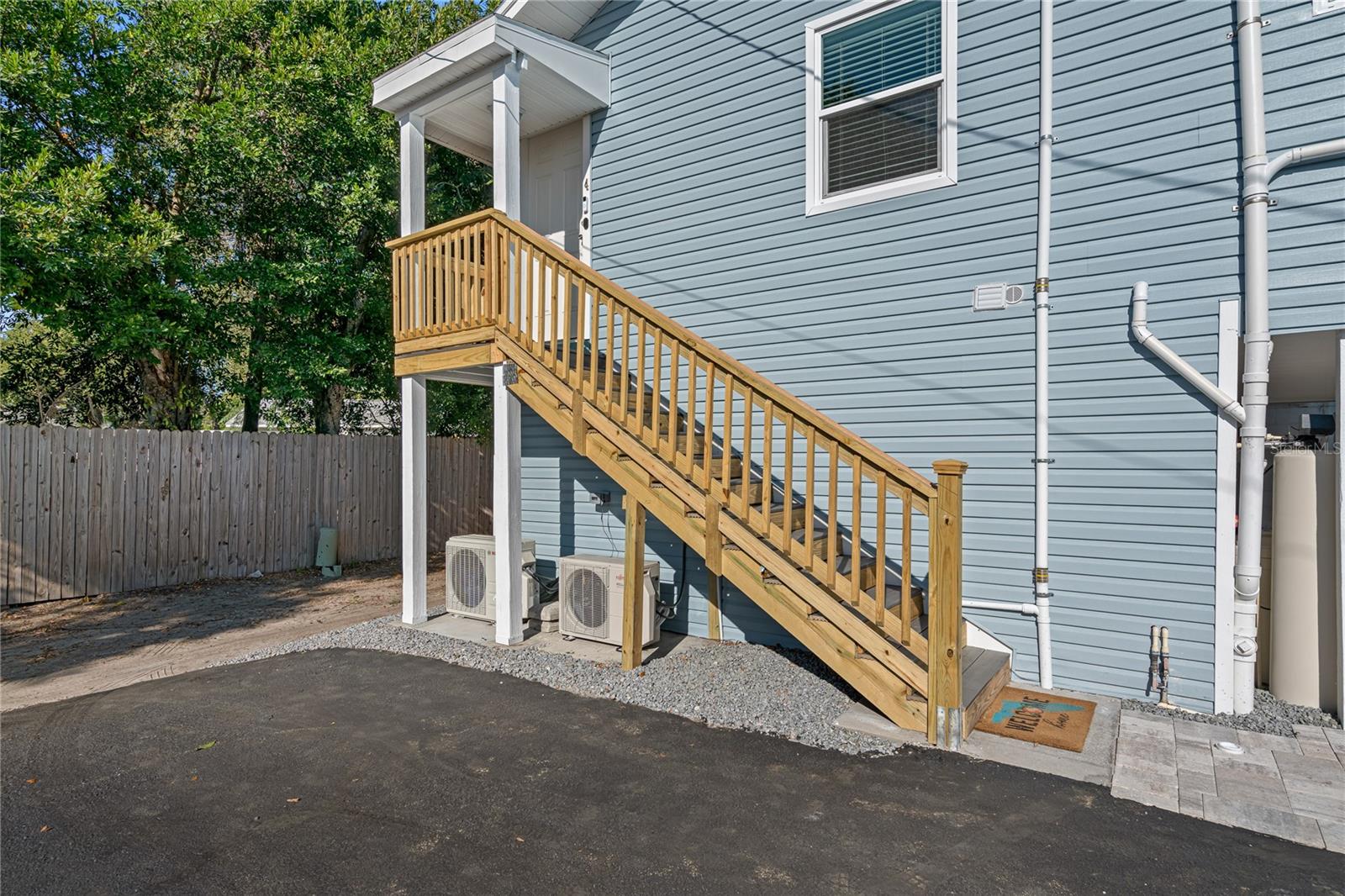 742 MAIN ST, DUNEDIN, FL, 34698