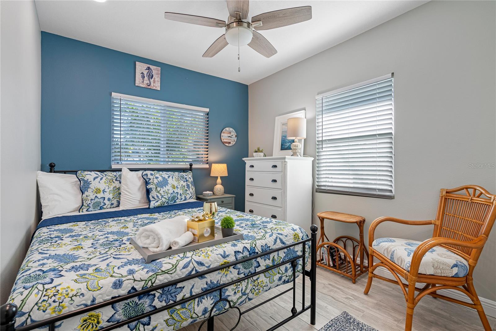 742 MAIN ST, DUNEDIN, FL, 34698