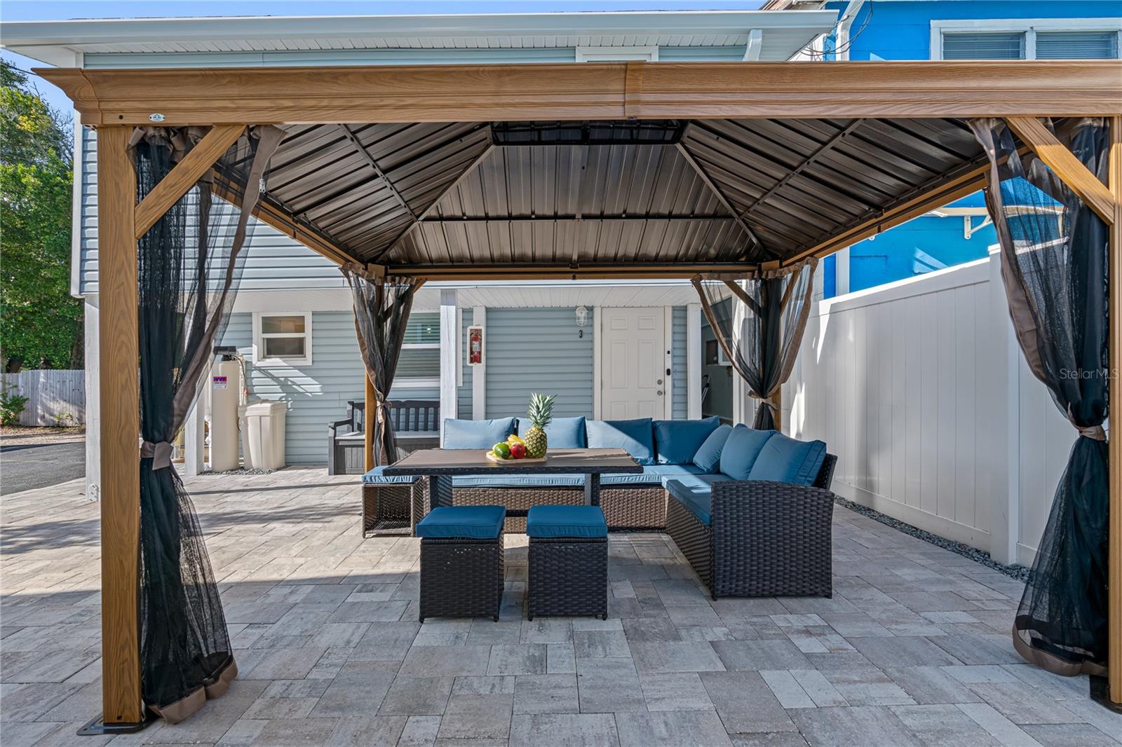 742 MAIN ST, DUNEDIN, FL, 34698