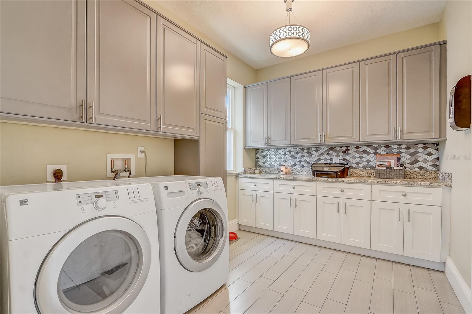2801 ELIZABETH AVE, ORLANDO, FL, 32804
