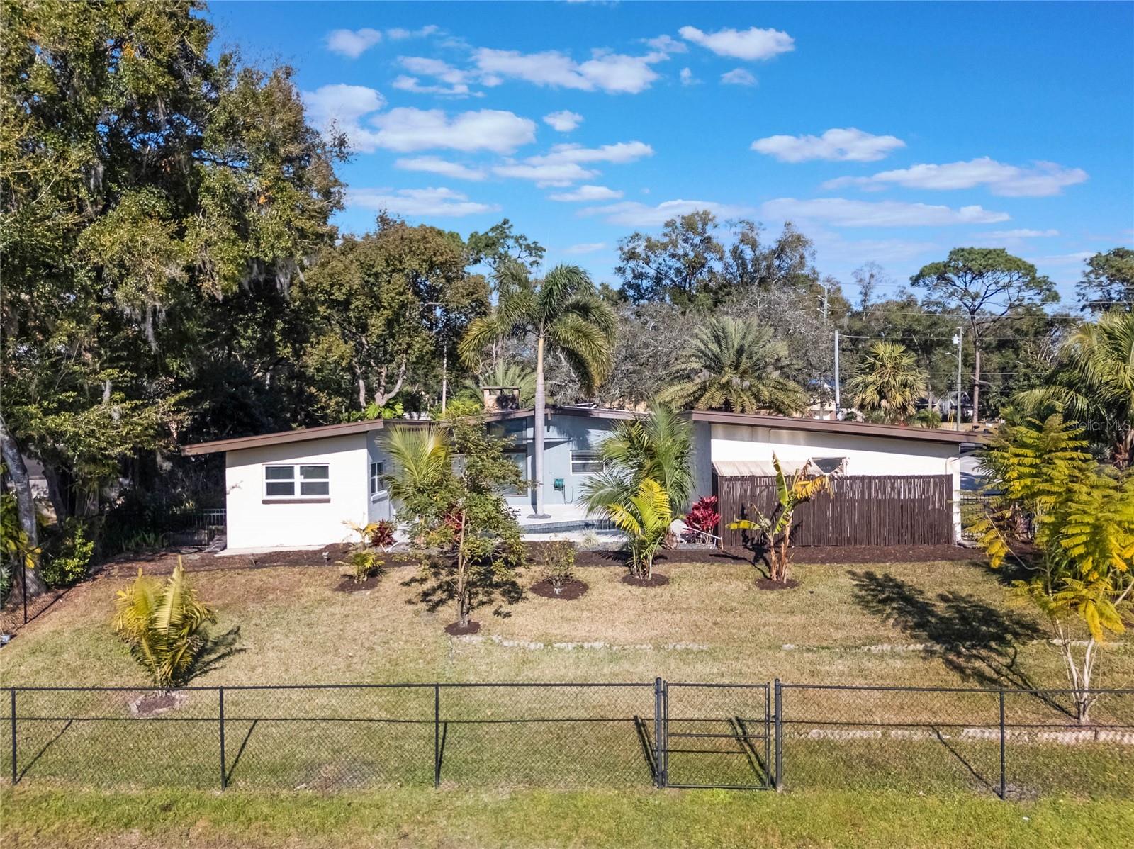 960 SEMINOLE AVE, ALTAMONTE SPRINGS, FL, 32701