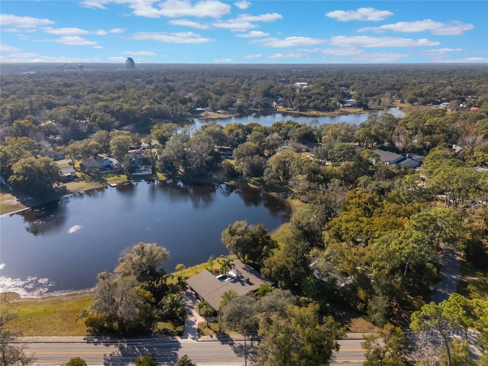 960 SEMINOLE AVE, ALTAMONTE SPRINGS, FL, 32701