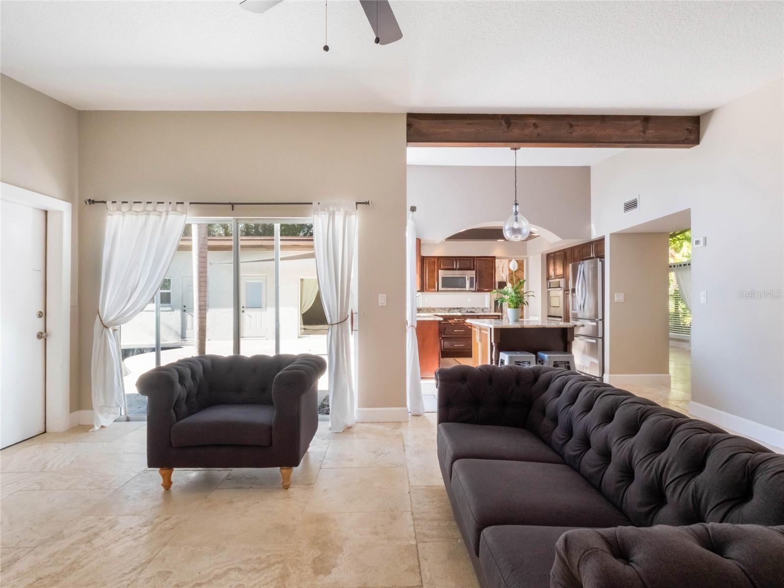 960 SEMINOLE AVE, ALTAMONTE SPRINGS, FL, 32701