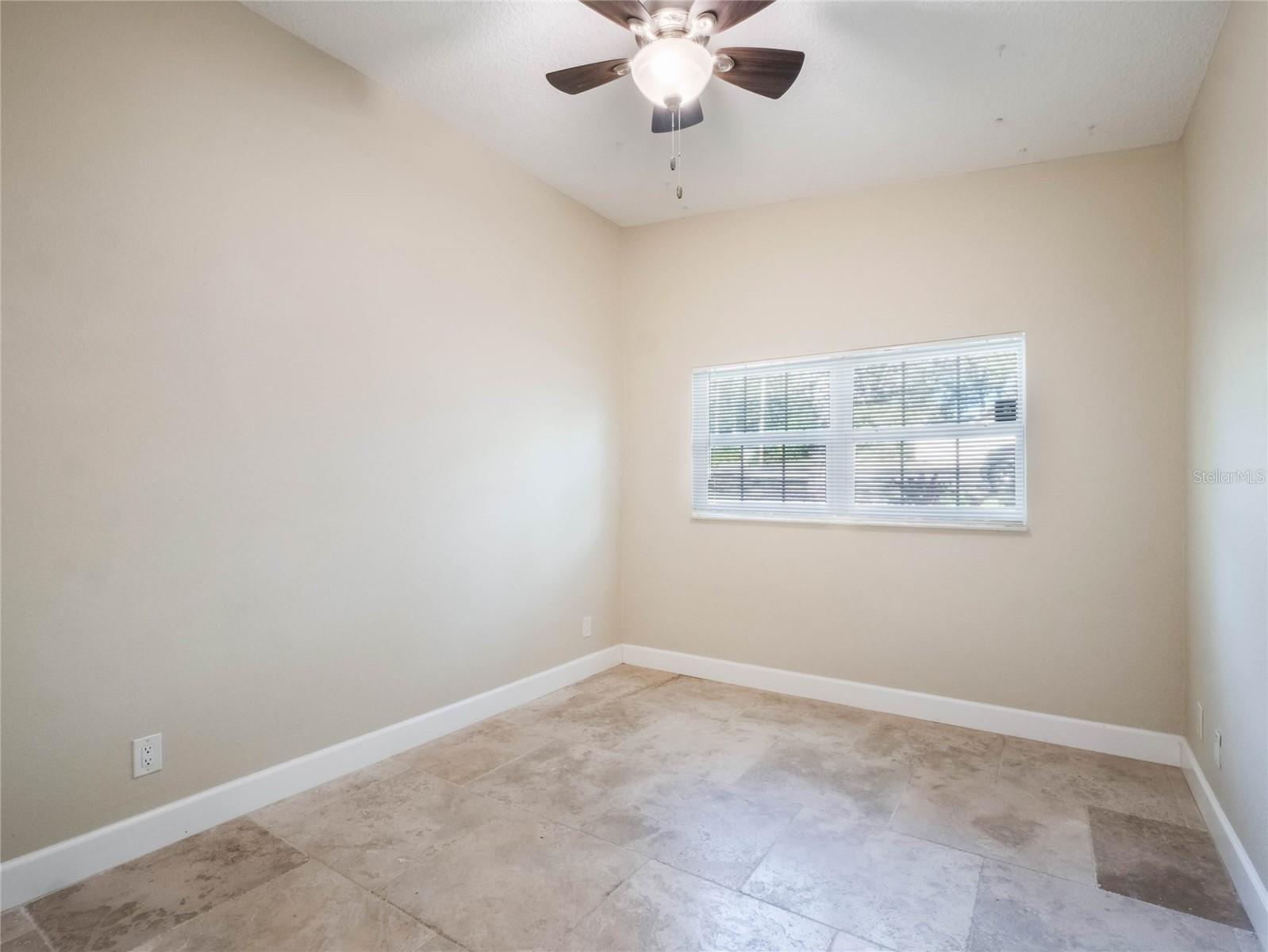 960 SEMINOLE AVE, ALTAMONTE SPRINGS, FL, 32701