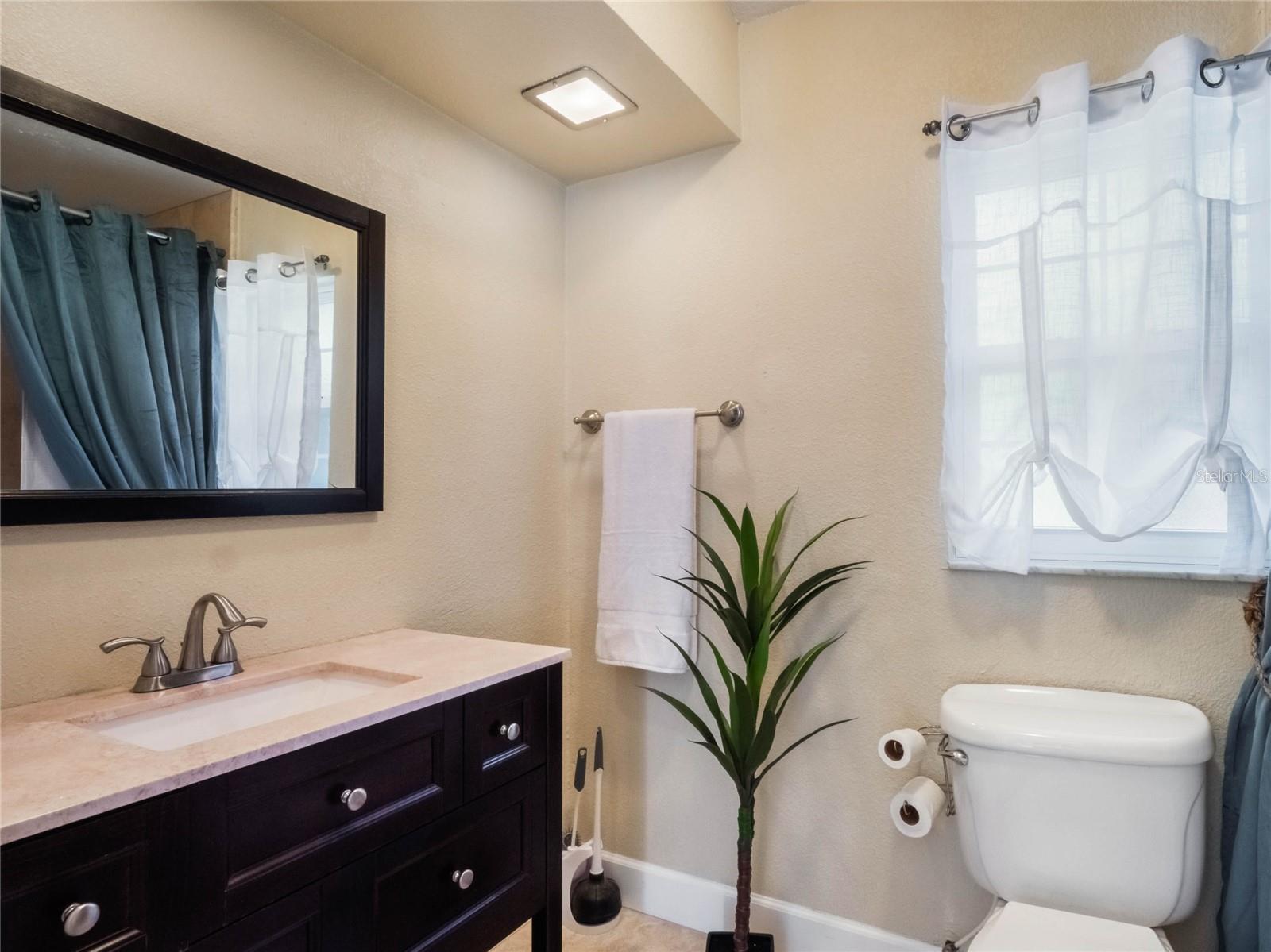 960 SEMINOLE AVE, ALTAMONTE SPRINGS, FL, 32701