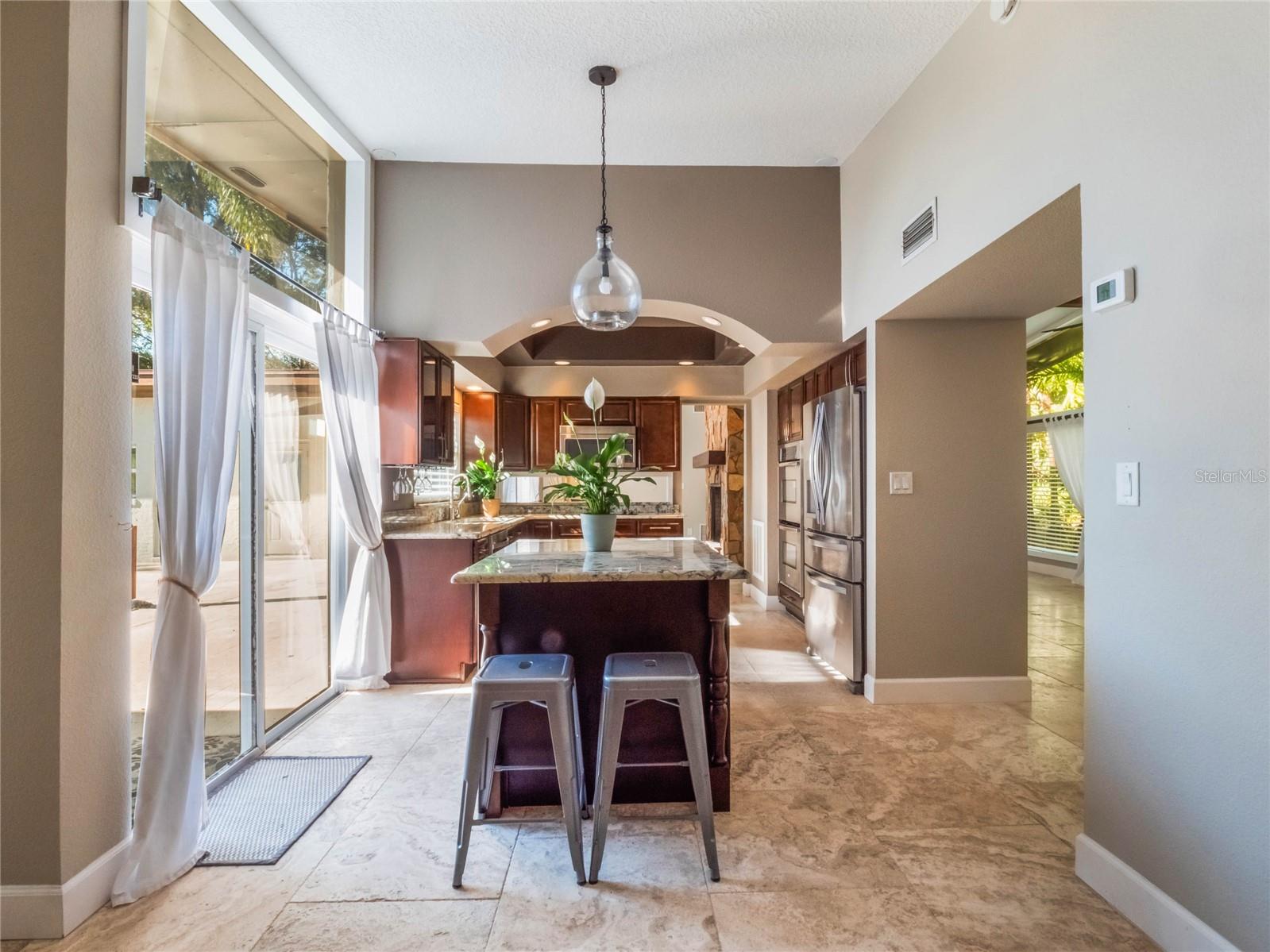 960 SEMINOLE AVE, ALTAMONTE SPRINGS, FL, 32701