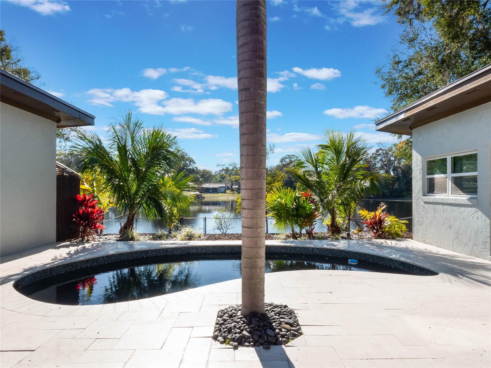 960 SEMINOLE AVE, ALTAMONTE SPRINGS, FL, 32701