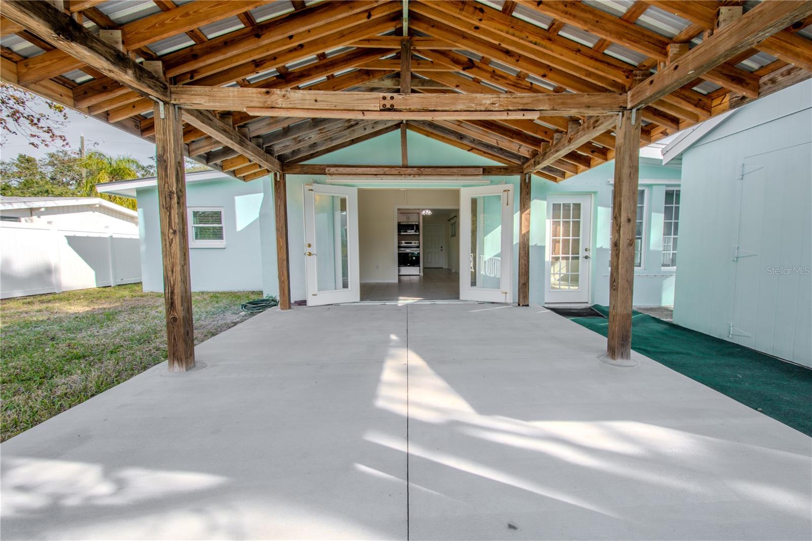 404 MANOR BLVD, PALM HARBOR, FL, 34683
