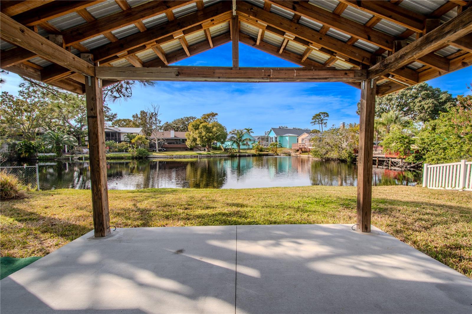 404 MANOR BLVD, PALM HARBOR, FL, 34683