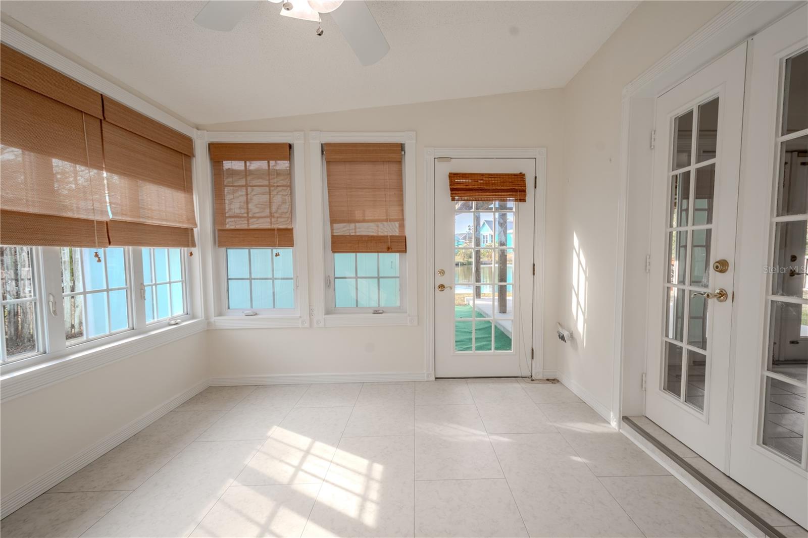 404 MANOR BLVD, PALM HARBOR, FL, 34683