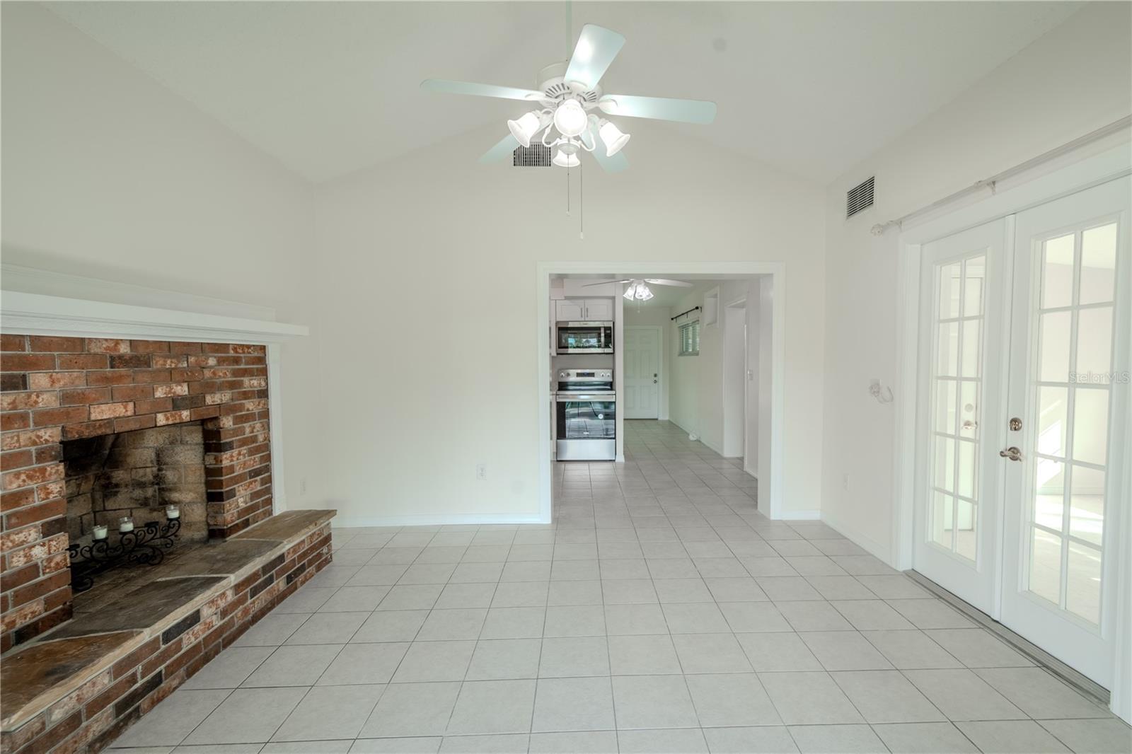 404 MANOR BLVD, PALM HARBOR, FL, 34683