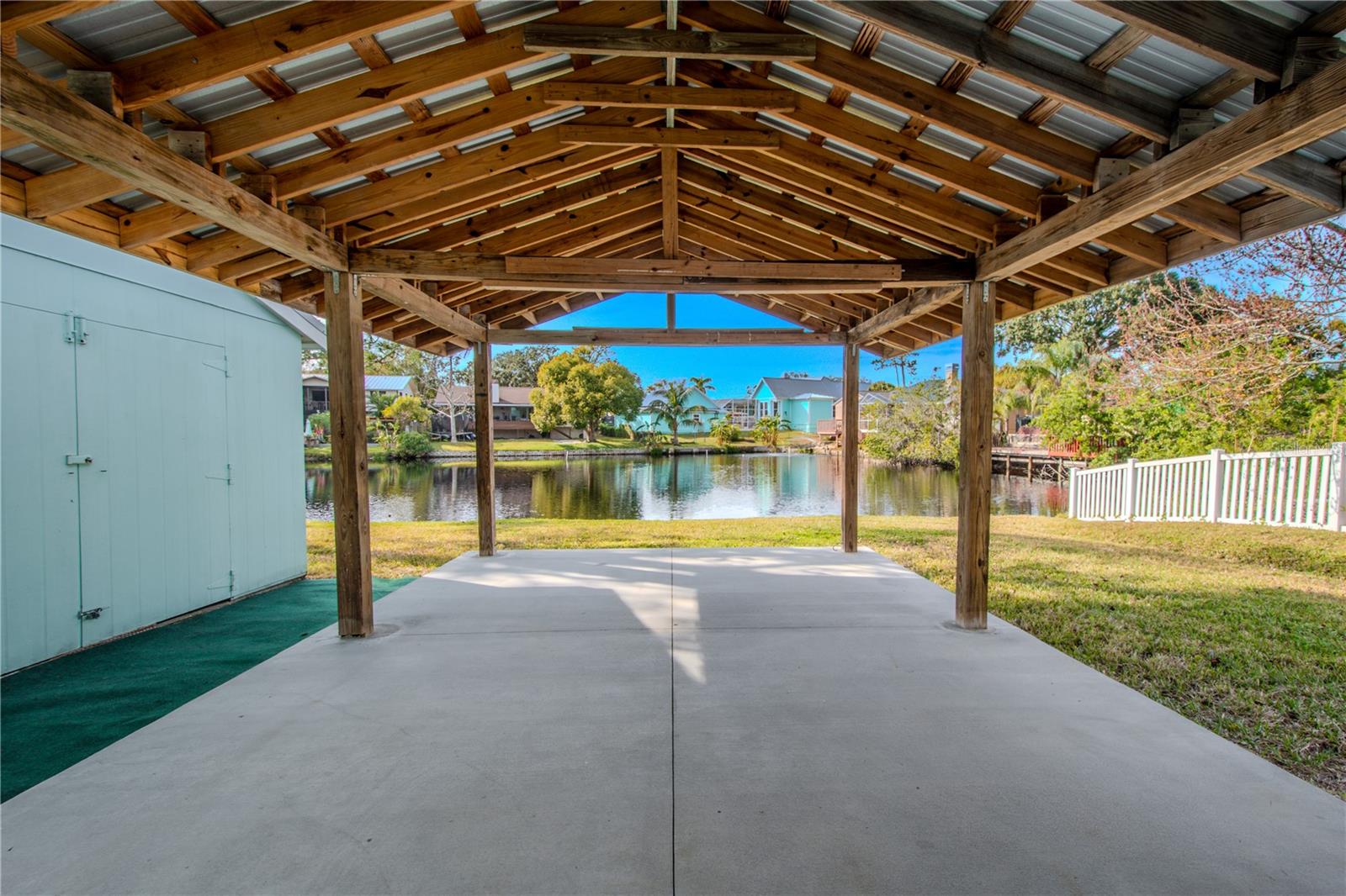 404 MANOR BLVD, PALM HARBOR, FL, 34683
