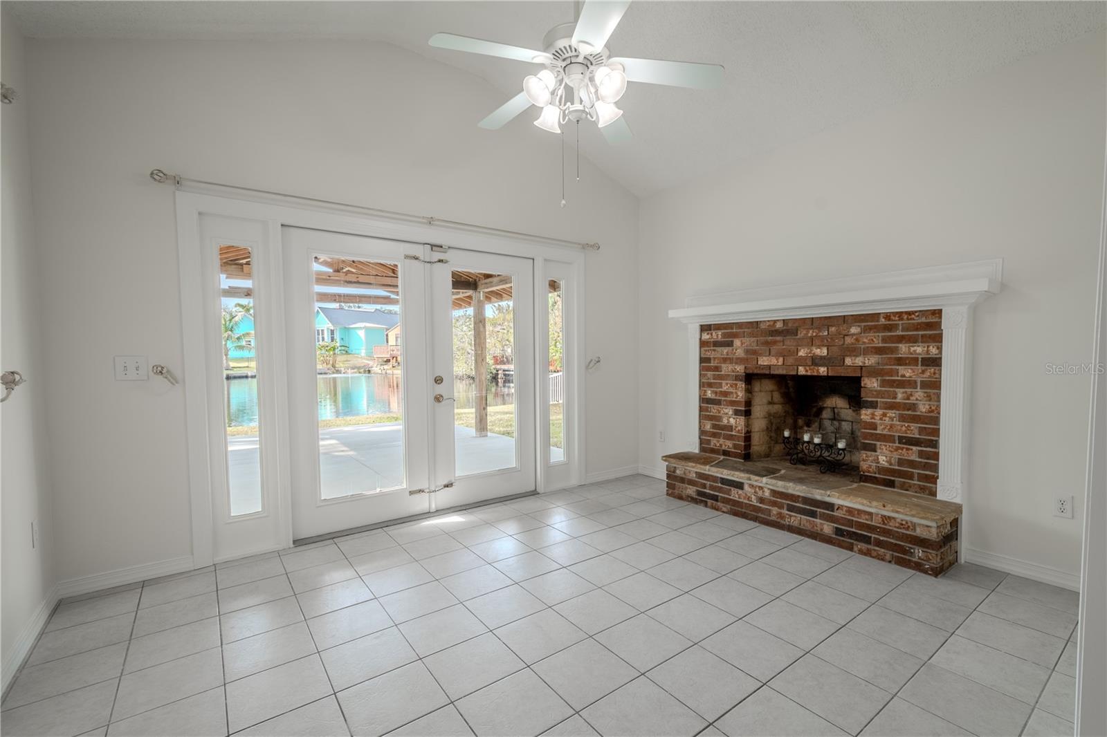 404 MANOR BLVD, PALM HARBOR, FL, 34683