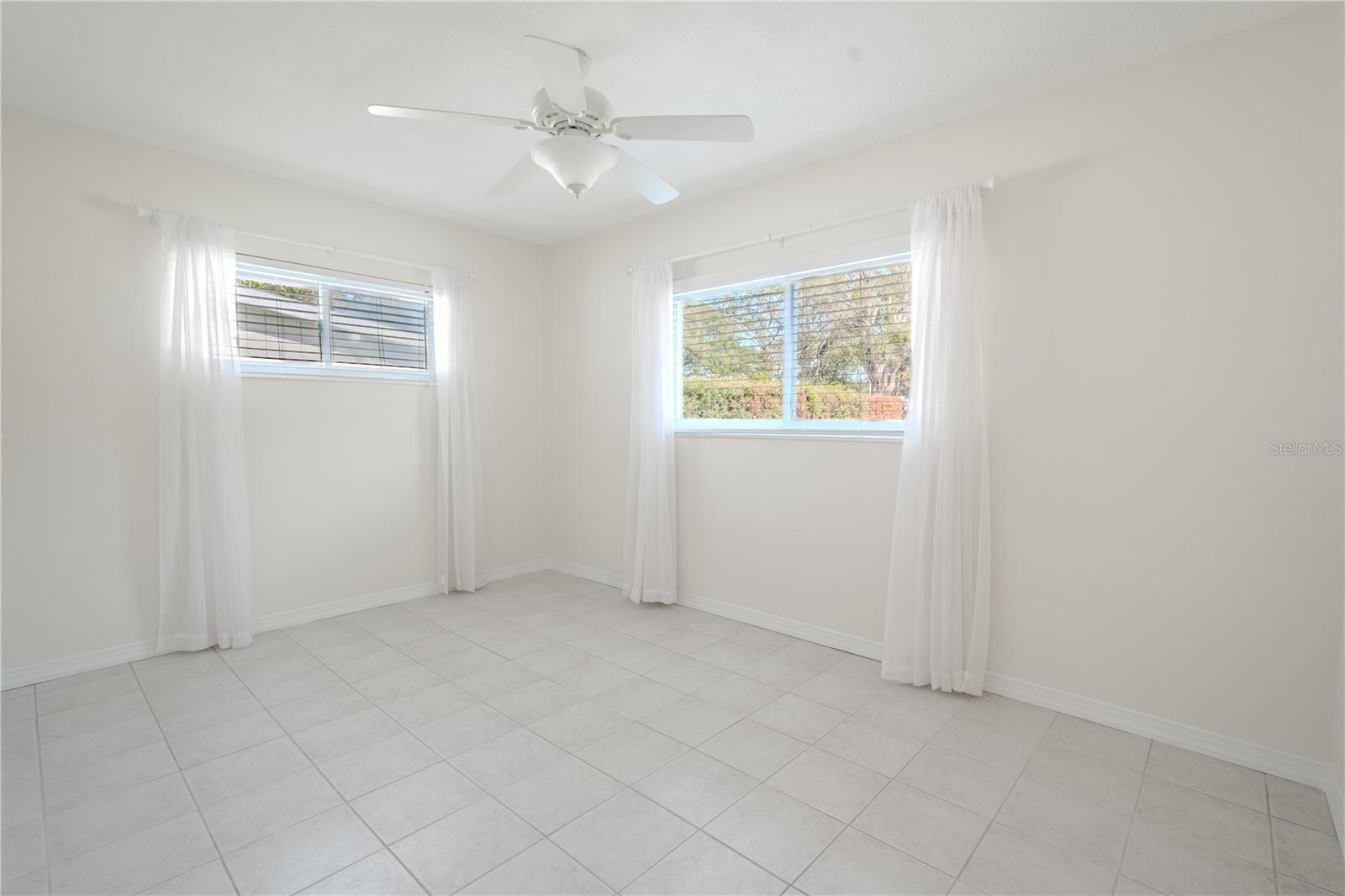 404 MANOR BLVD, PALM HARBOR, FL, 34683