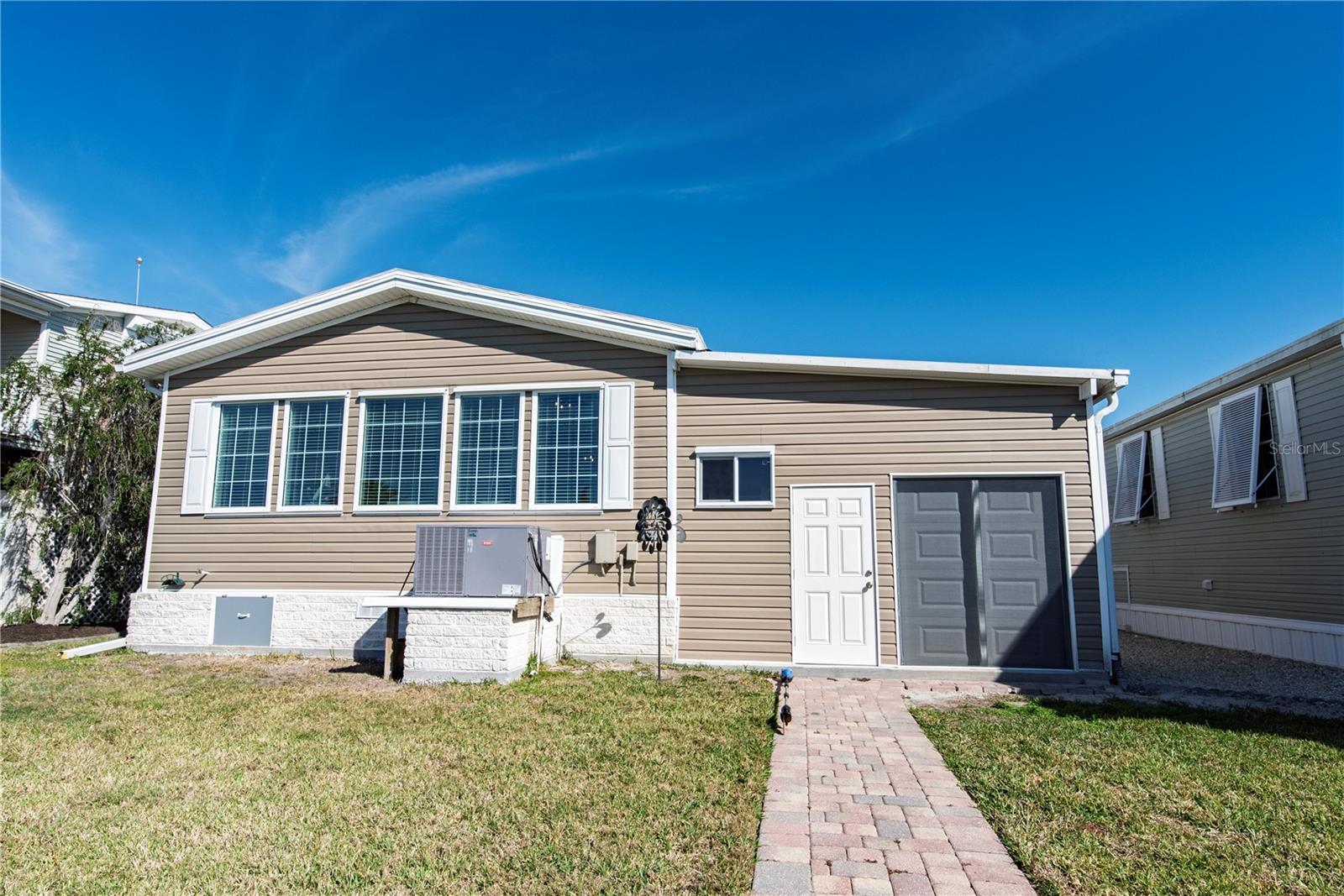 52 AMSTERDAM AVE, PUNTA GORDA, FL, 33950