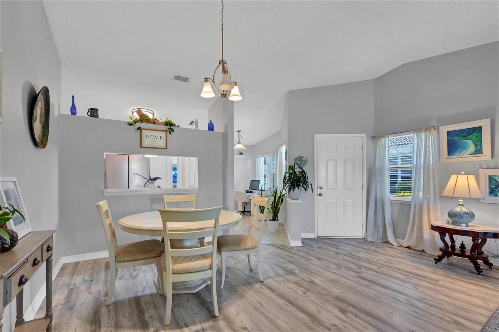 5828 GARDEN LAKES DR, BRADENTON, FL, 34203