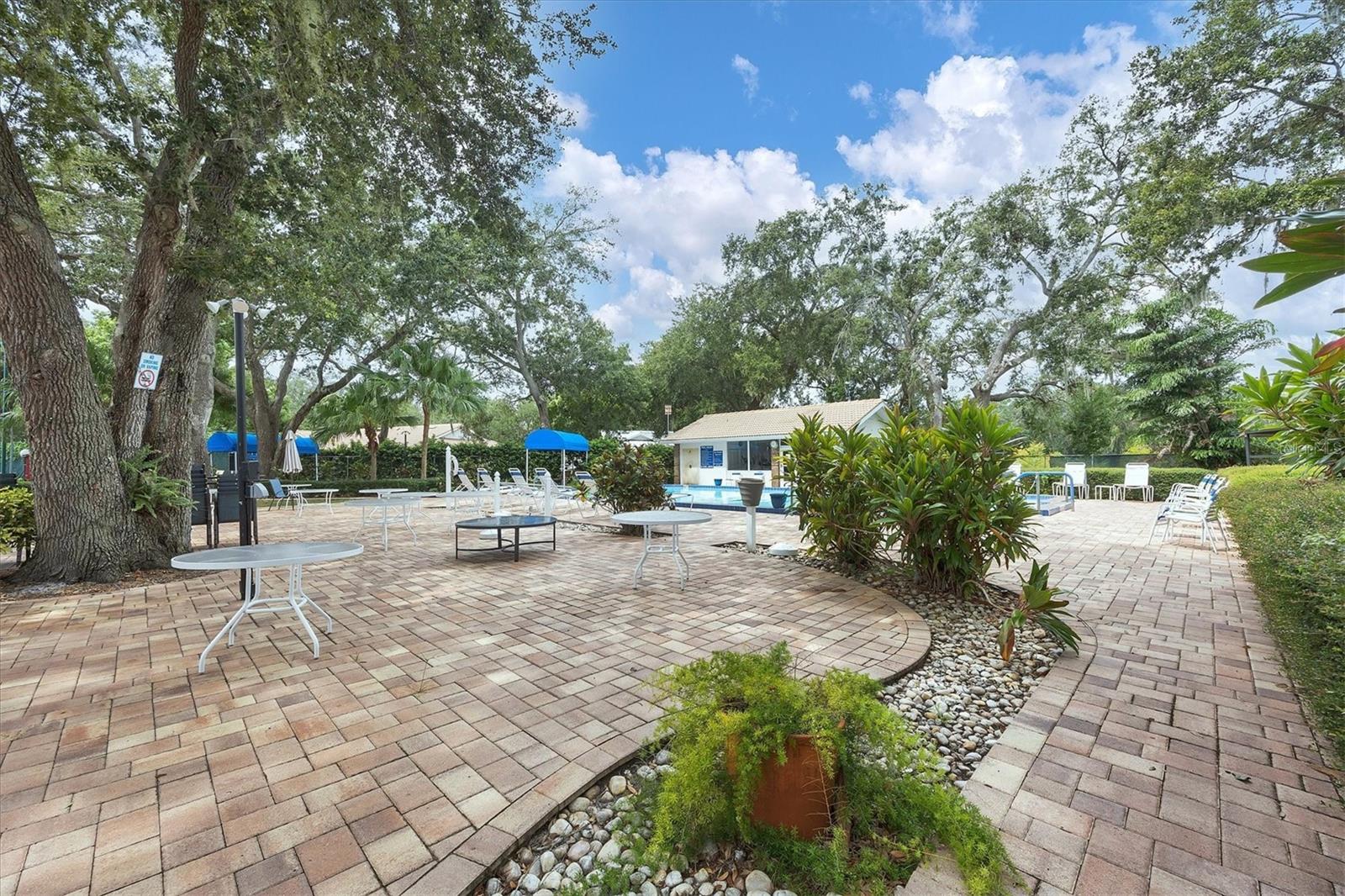 5828 GARDEN LAKES DR, BRADENTON, FL, 34203
