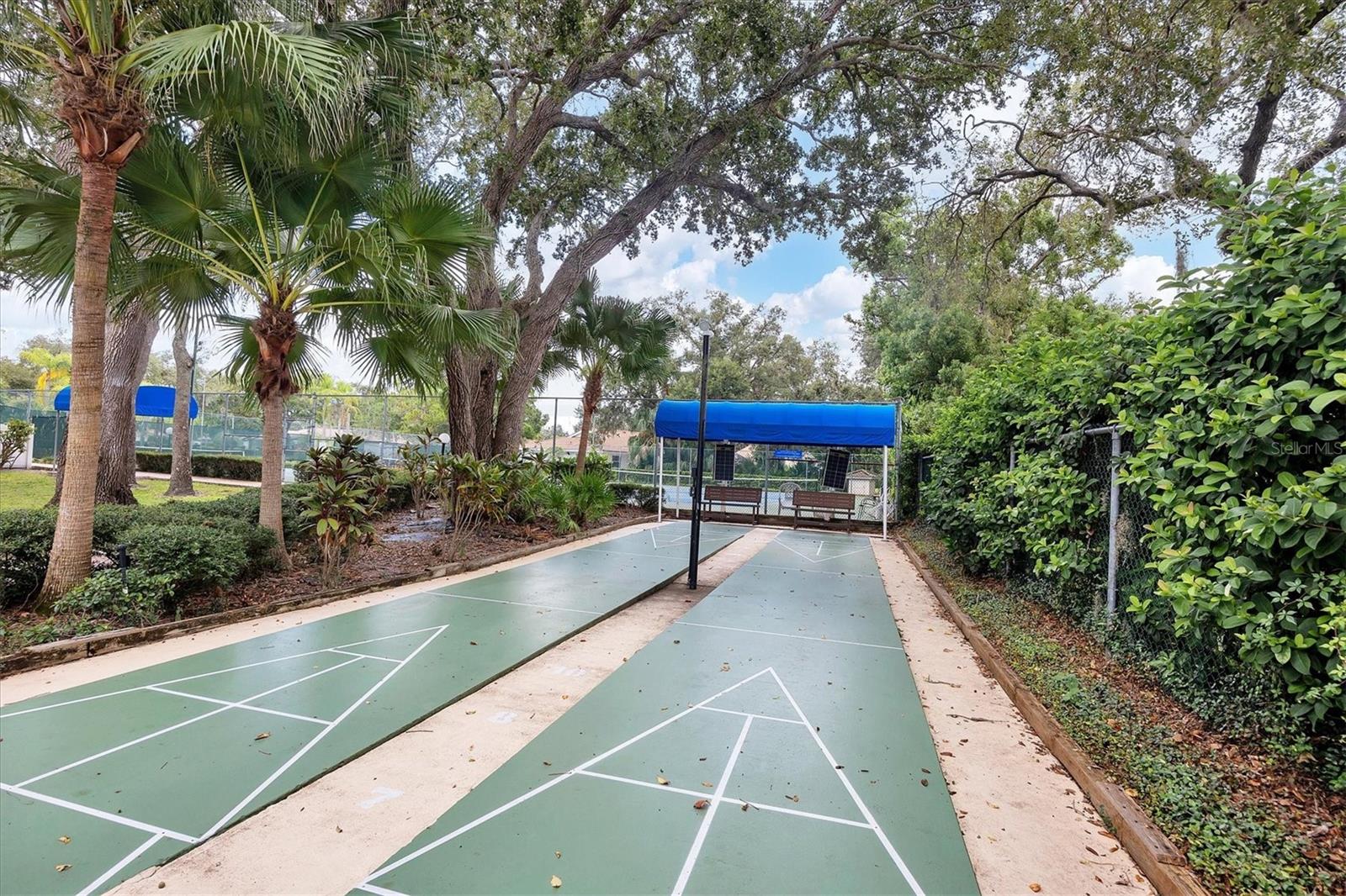 5828 GARDEN LAKES DR, BRADENTON, FL, 34203
