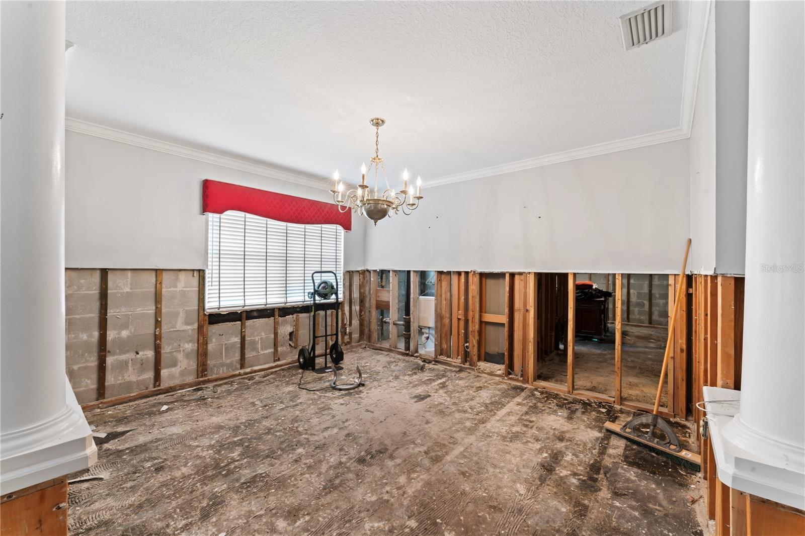 660 GENEVA PL, TAMPA, FL, 33606