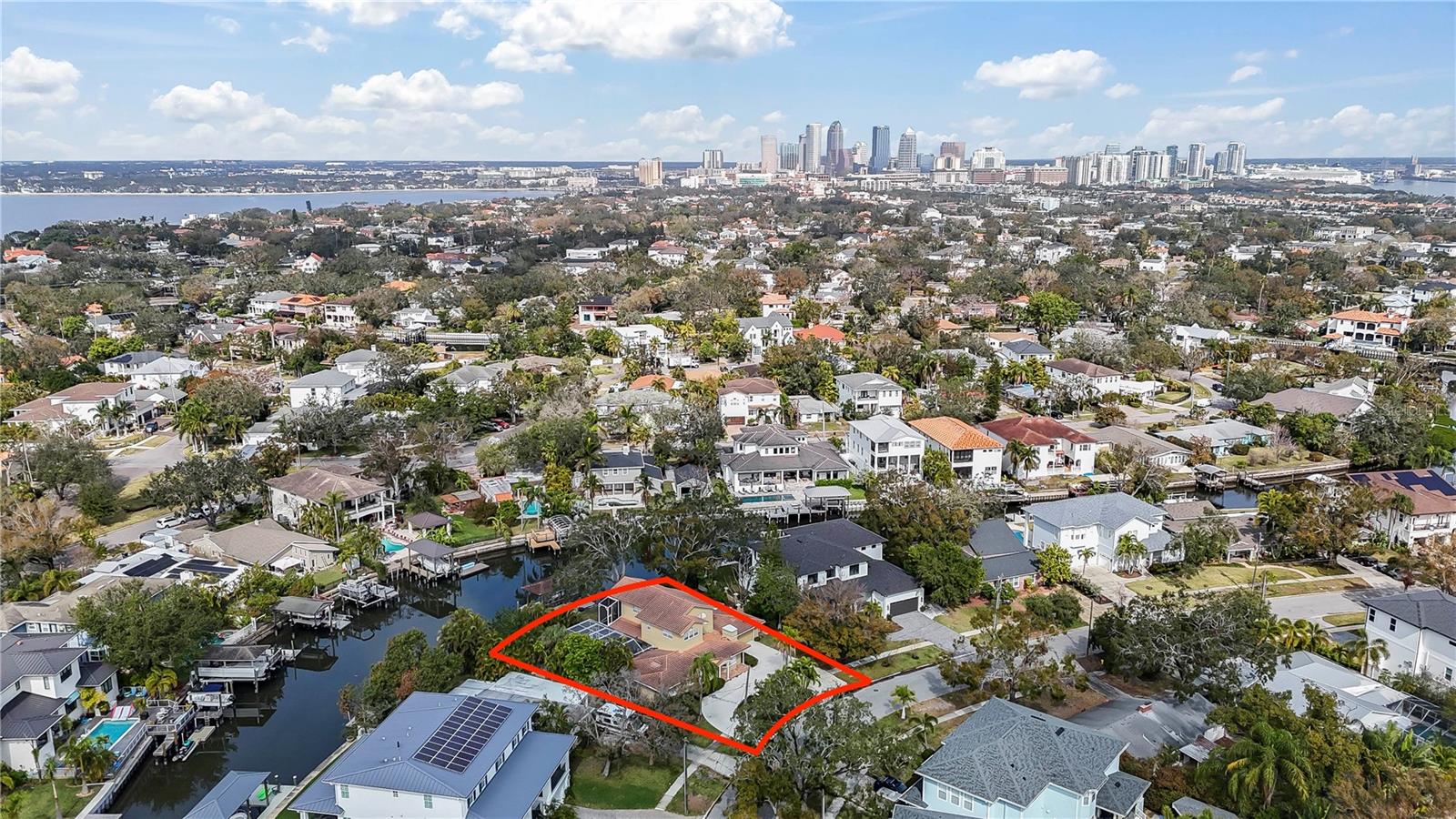 660 GENEVA PL, TAMPA, FL, 33606