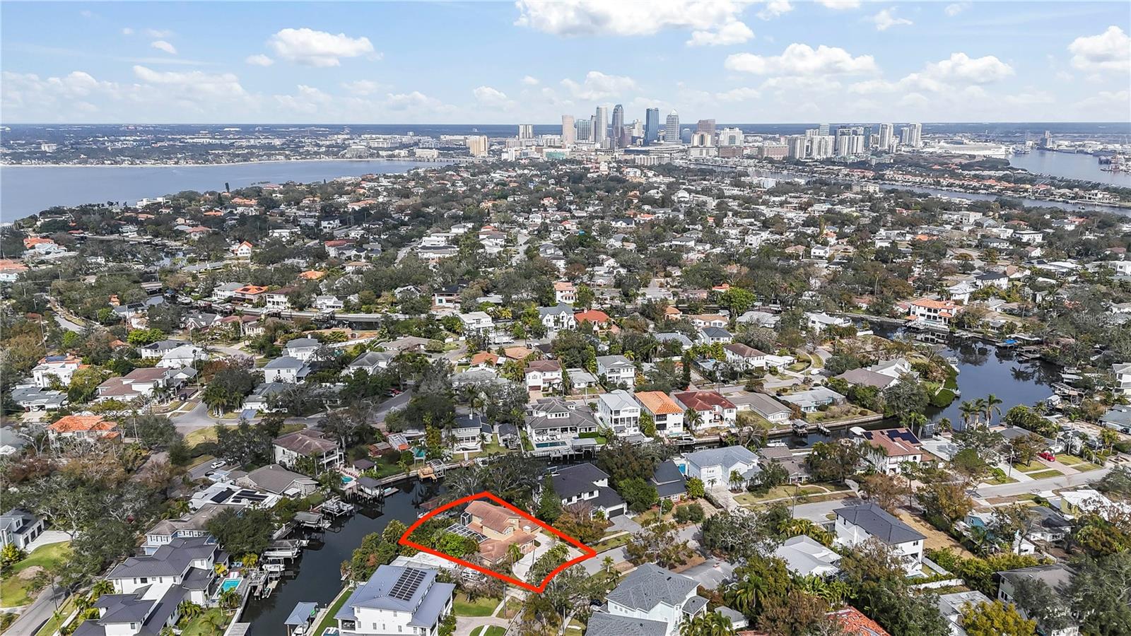 660 GENEVA PL, TAMPA, FL, 33606