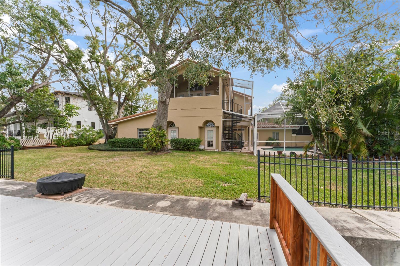 660 GENEVA PL, TAMPA, FL, 33606
