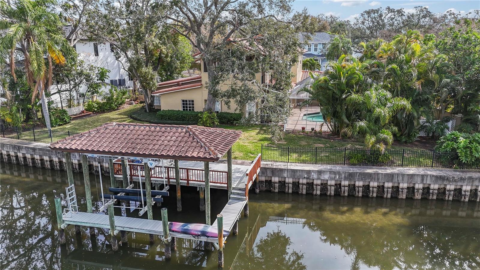 660 GENEVA PL, TAMPA, FL, 33606