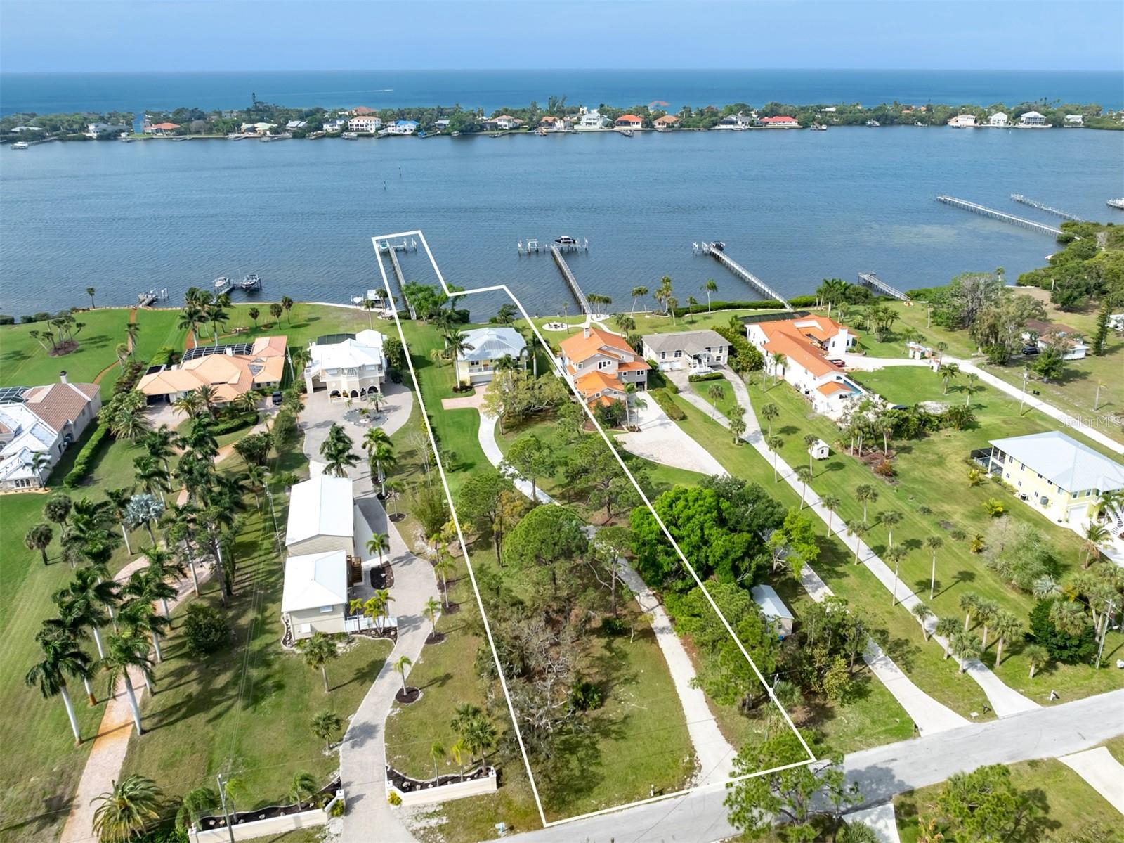 1784 BAYSHORE DR, ENGLEWOOD, FL, 34223