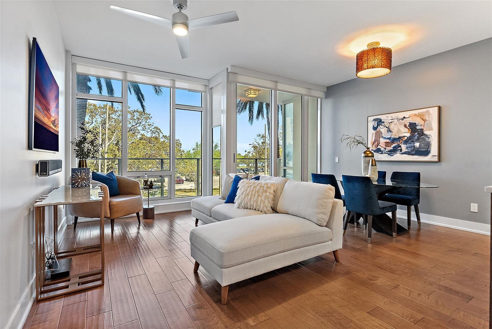 175 1ST ST S #211, ST PETERSBURG, FL, 33701