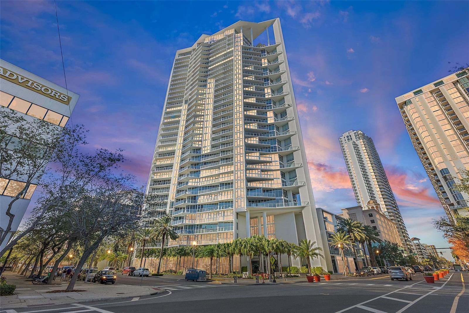 175 1ST ST S #211, ST PETERSBURG, FL, 33701