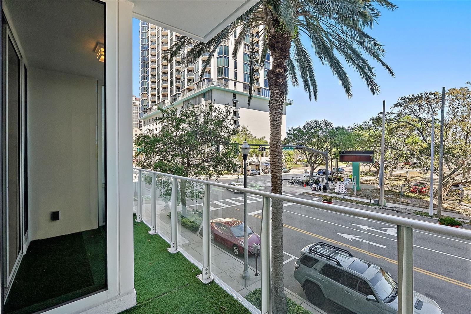 175 1ST ST S #211, ST PETERSBURG, FL, 33701