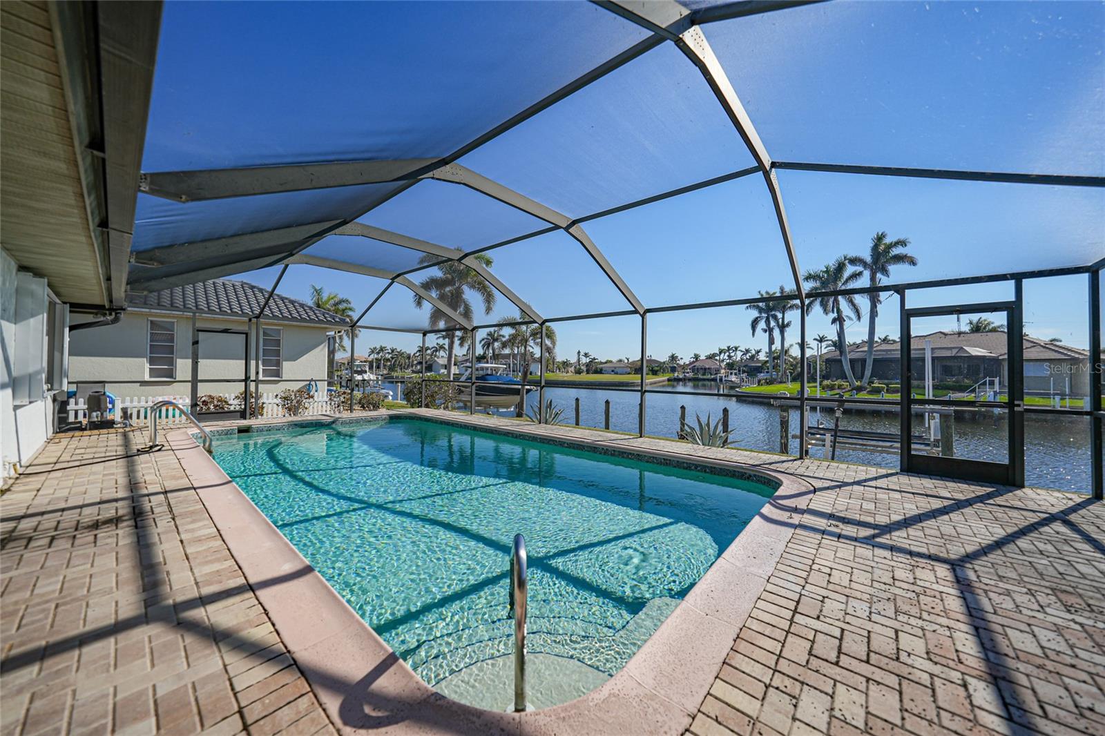 525 PORT BENDRES DR, PUNTA GORDA, FL, 33950