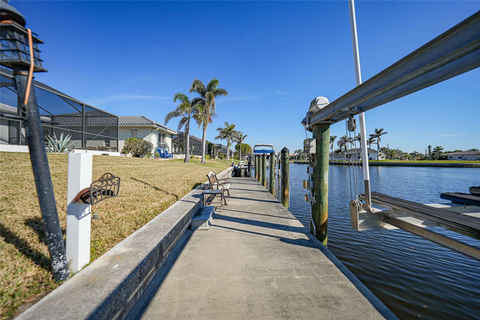 525 PORT BENDRES DR, PUNTA GORDA, FL, 33950