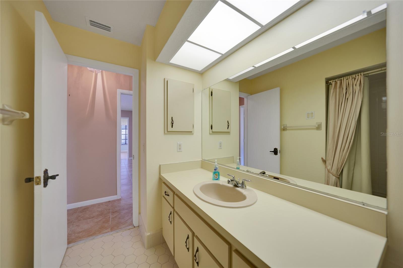 525 PORT BENDRES DR, PUNTA GORDA, FL, 33950