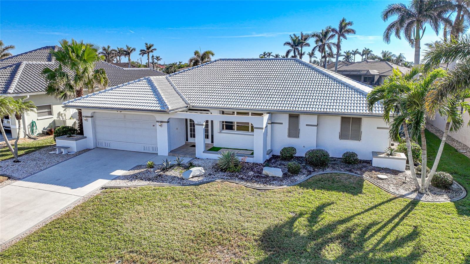 525 PORT BENDRES DR, PUNTA GORDA, FL, 33950