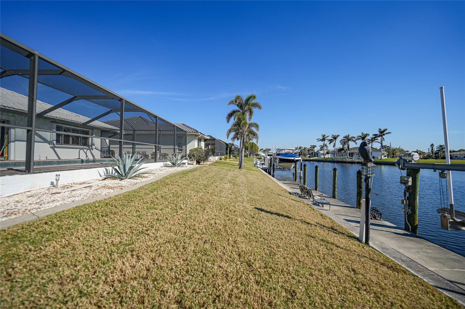 525 PORT BENDRES DR, PUNTA GORDA, FL, 33950
