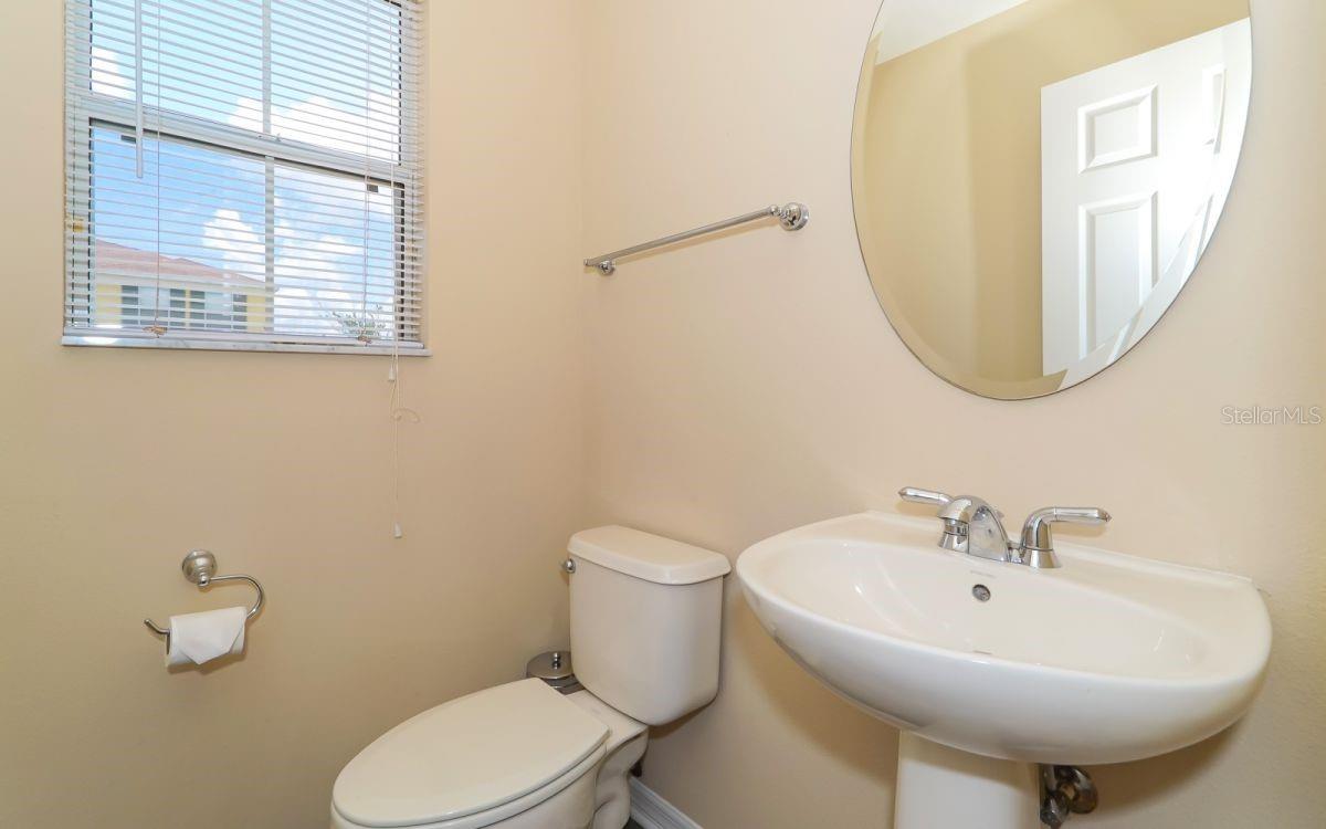 8713 SPRUCE HILLS CT, LAKEWOOD RANCH, FL, 34202