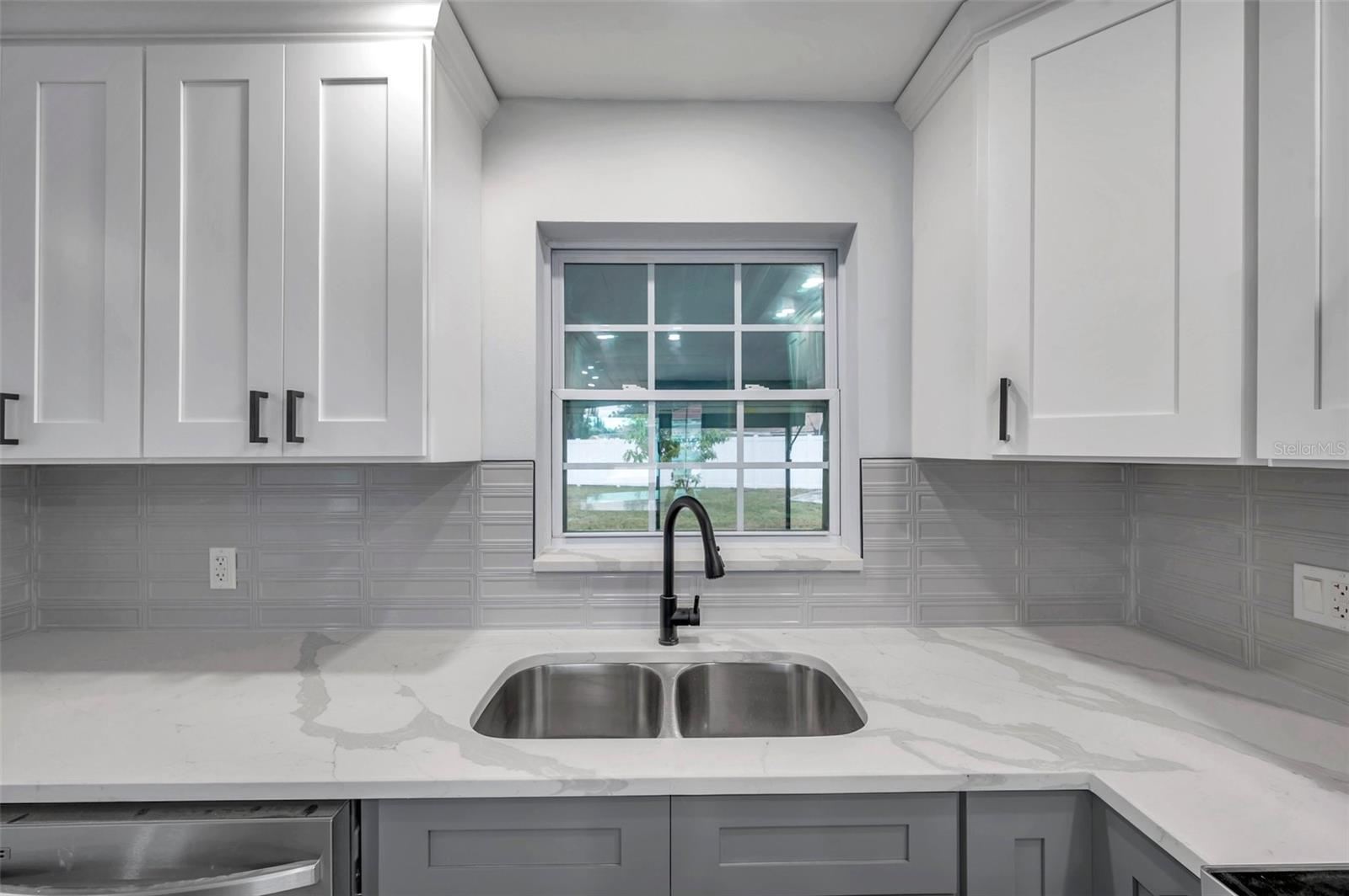 5425 36TH AVE N, ST PETERSBURG, FL, 33710