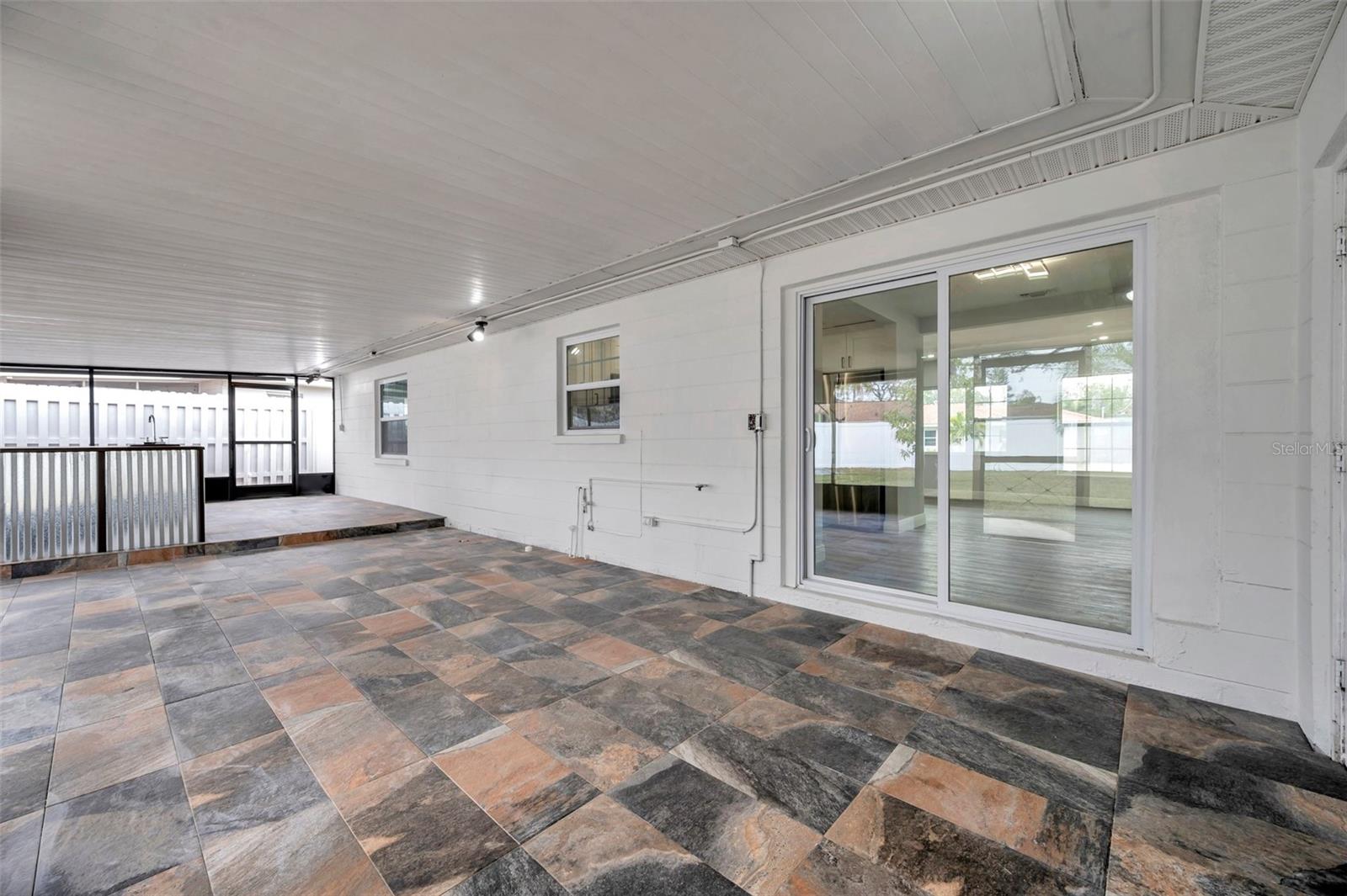 5425 36TH AVE N, ST PETERSBURG, FL, 33710