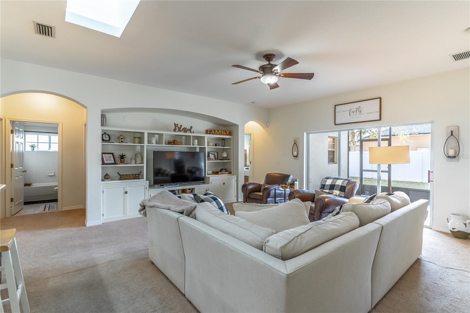 2048 GLORIA OAK CT, ORLANDO, FL, 32820