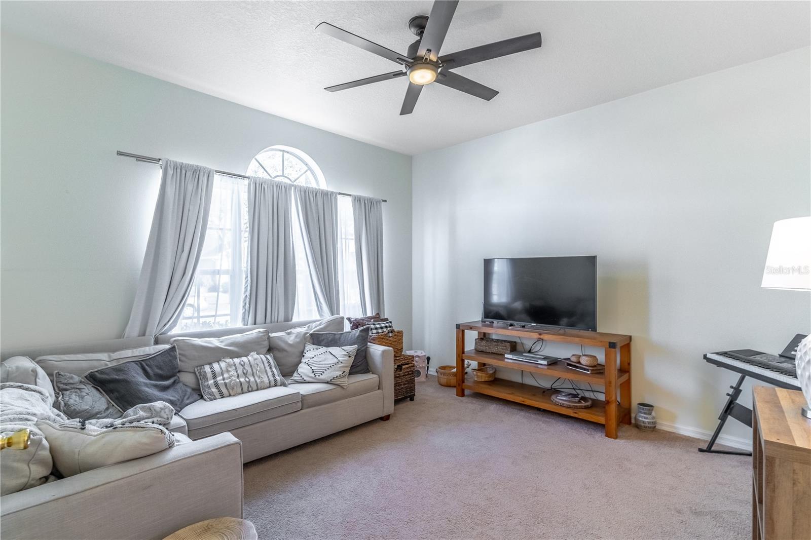 2048 GLORIA OAK CT, ORLANDO, FL, 32820