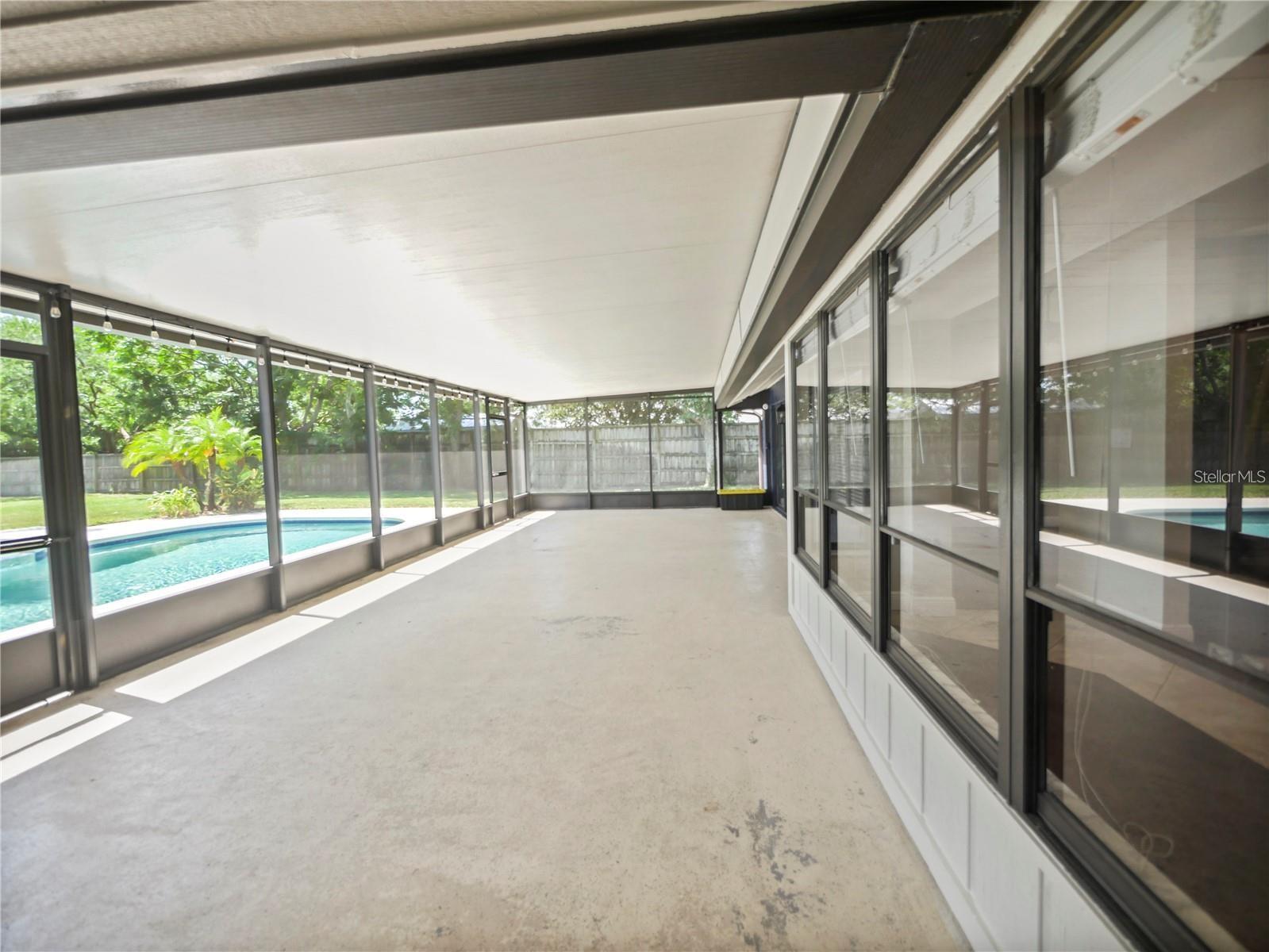 1877 CROWLEY CIR E, LONGWOOD, FL, 32779