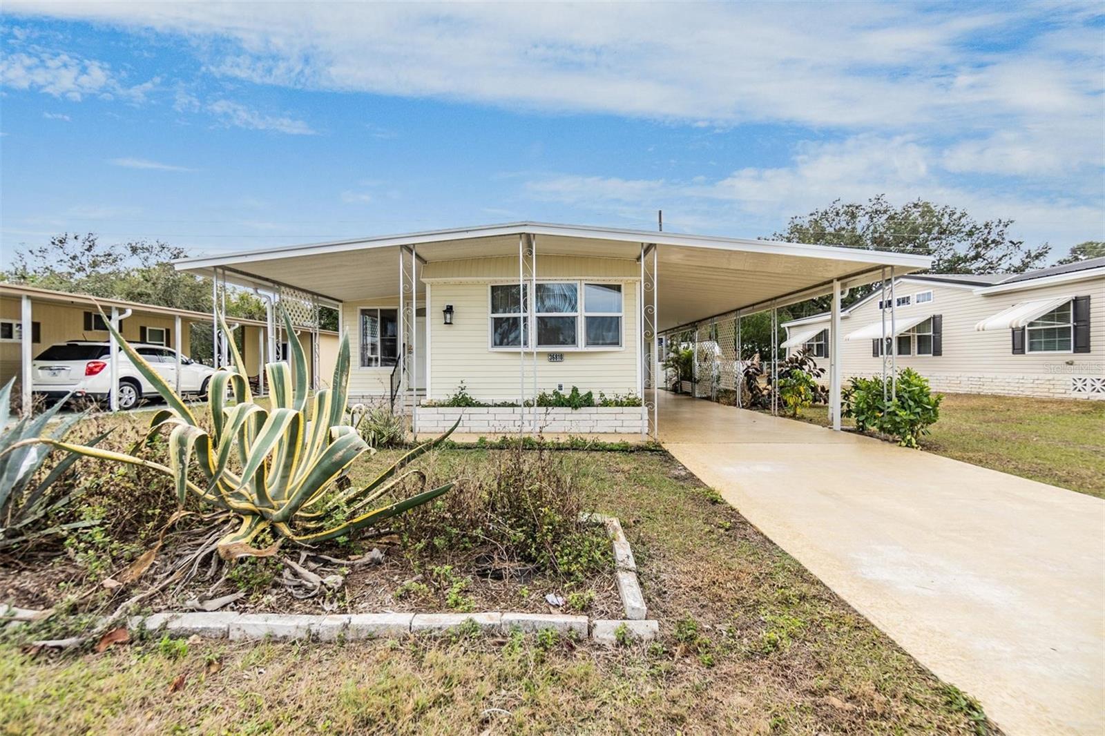 36810 KAY AVE, ZEPHYRHILLS, FL, 33542