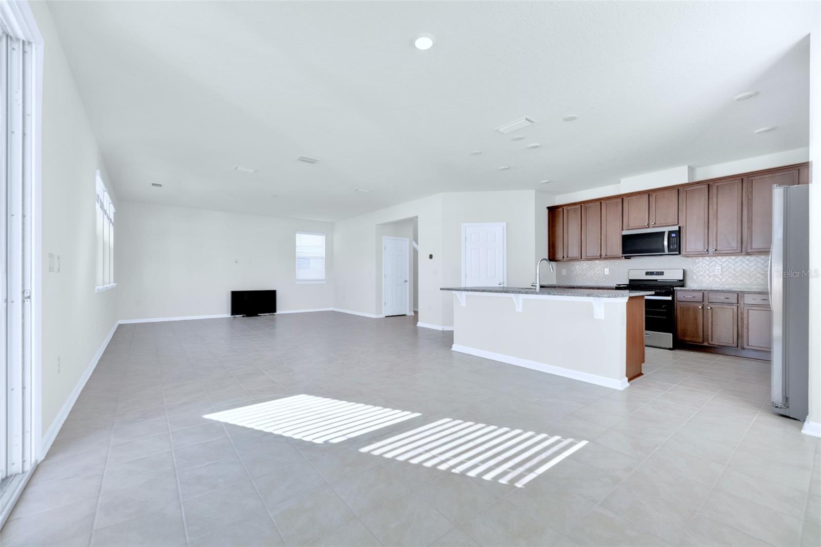 88 WAVERLY LN, PALM COAST, FL, 32164