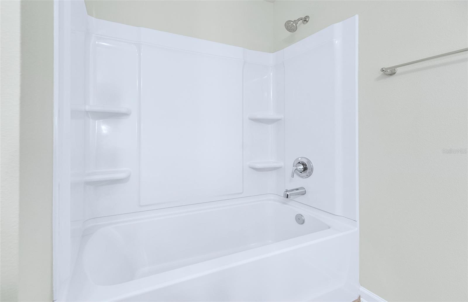 88 WAVERLY LN, PALM COAST, FL, 32164