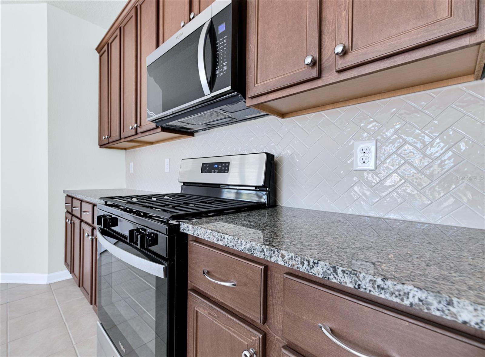 88 WAVERLY LN, PALM COAST, FL, 32164