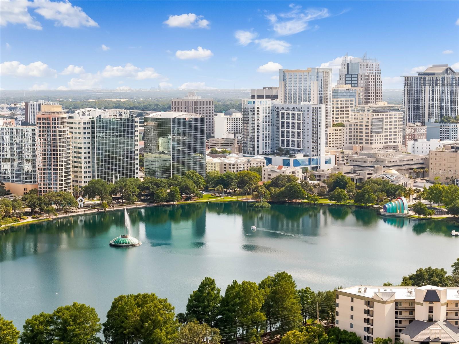 527 & 527 1/2 BROADWAY AVE, ORLANDO, FL, 32803