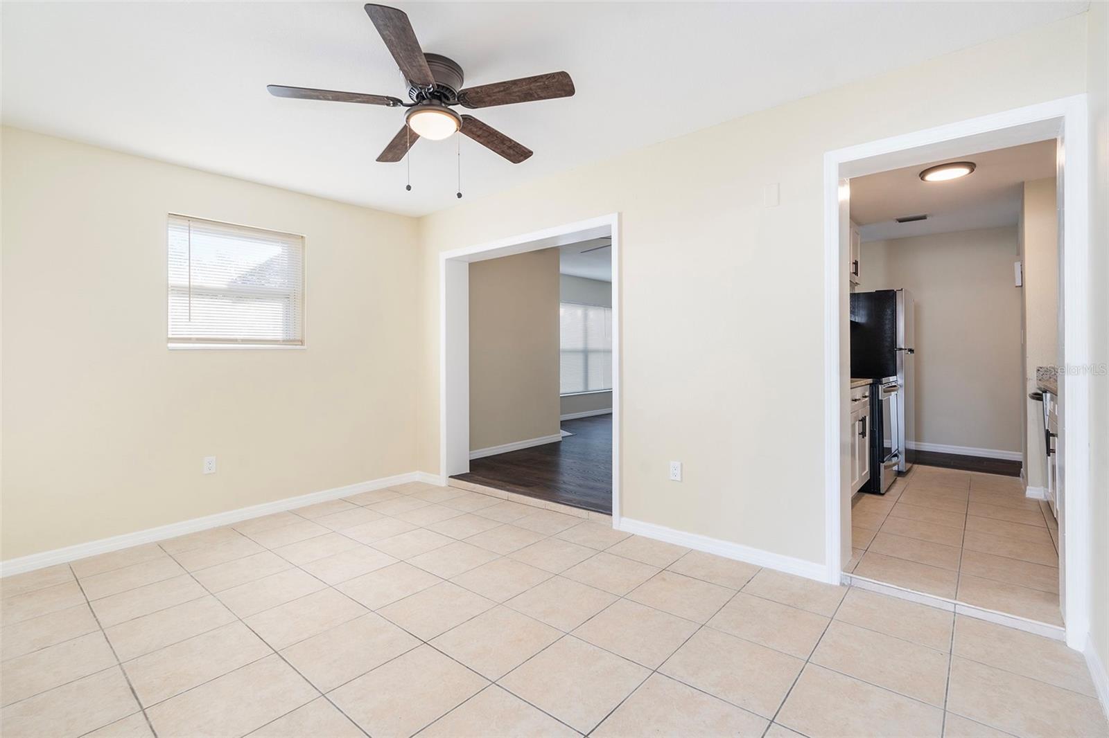 4918 CRESTHILL DR, TAMPA, FL, 33615